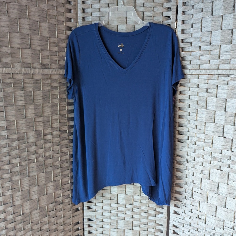 Belle by Kim Gravel V-Neck Short Sleeve Sharkbite Hem Top Blue Sz M Relaxed Fit